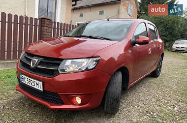 Хетчбек Dacia Sandero 2013 в Кам'янці-Бузькій