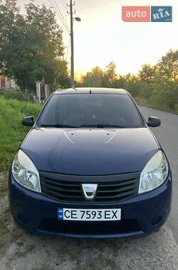 Хетчбек Dacia Sandero 2009 в Чернівцях