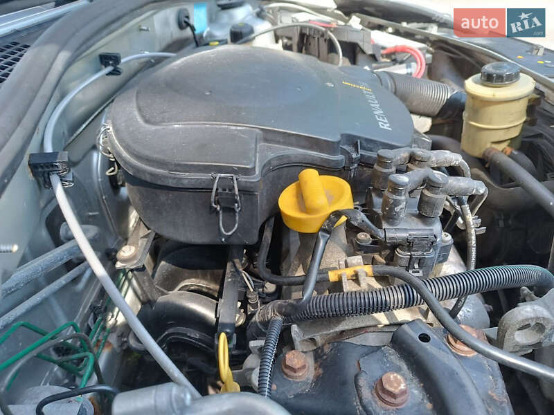 Хэтчбек Dacia Sandero 2009 в Красилове