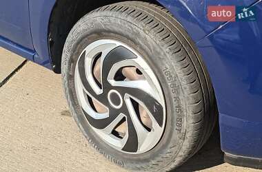 Хетчбек Dacia Sandero 2009 в  фото 6 Хетчбек Dacia Sandero 2009 в