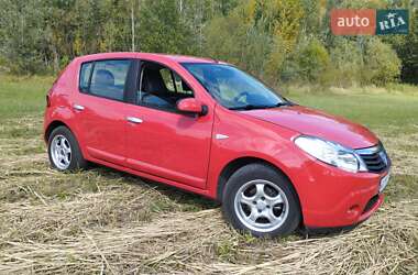 Хетчбек Dacia Sandero 2008 в Харкові