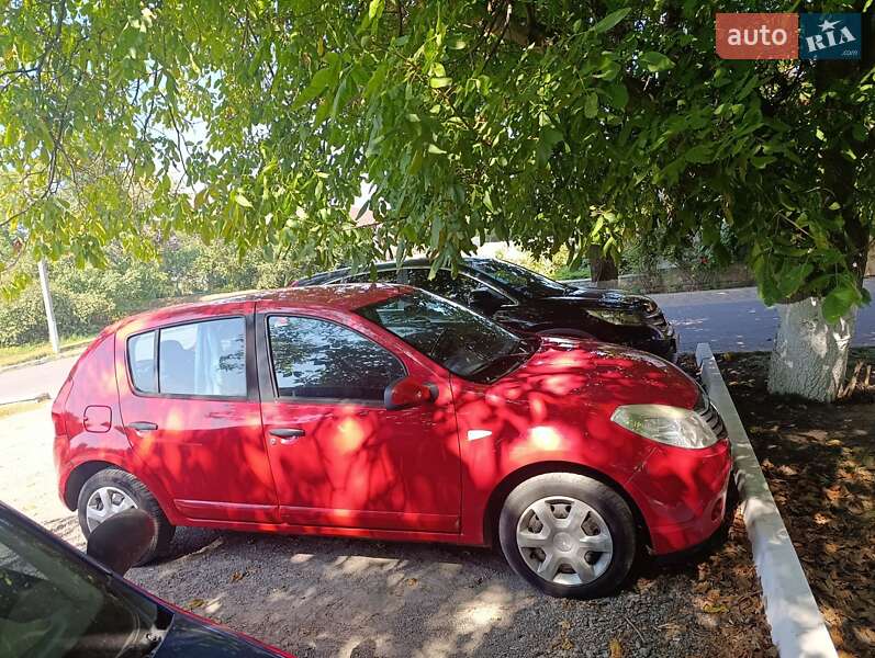 Хетчбек Dacia Sandero 2008 в Вінниці