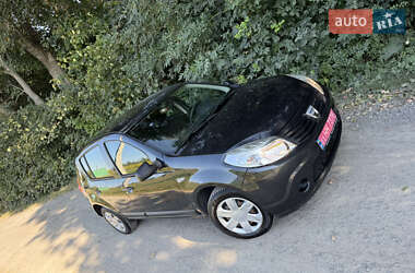 Хетчбек Dacia Sandero 2010 в Рівному