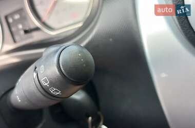 Хэтчбек Dacia Sandero 2008 в 