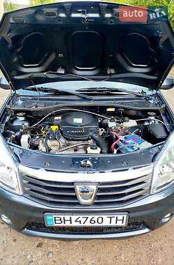 Хетчбек Dacia Sandero 2009 в Роздільній
