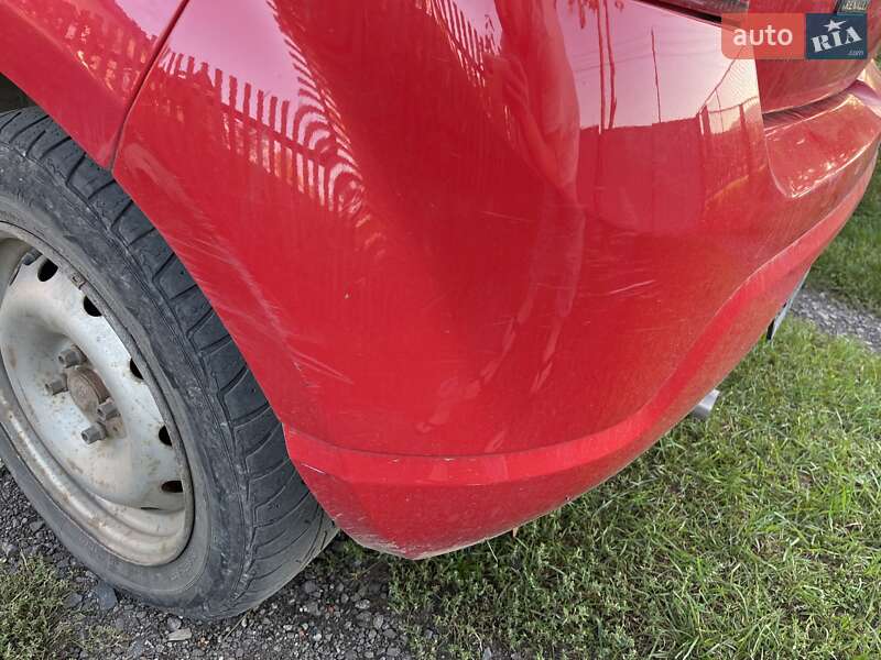 Хэтчбек Dacia Sandero 2009 в Сваляве
