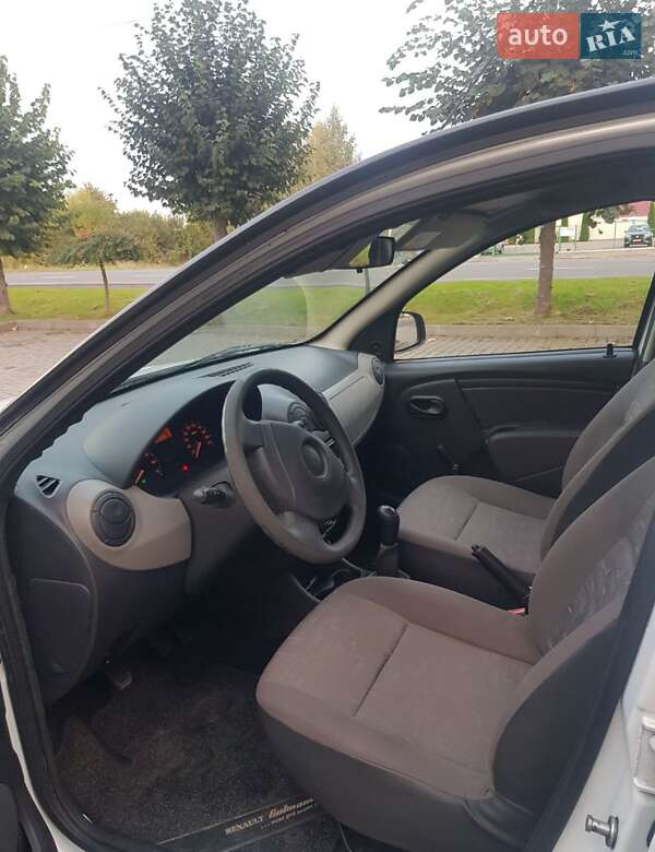 Хетчбек Dacia Sandero 2009 в Луцьку