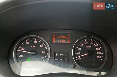 Хетчбек Dacia Sandero 2011 в Чернівцях