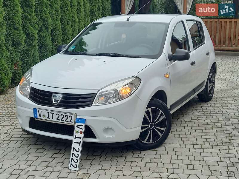 Dacia Sandero 2009