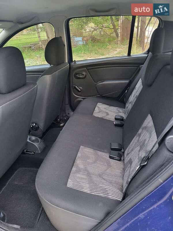 Хетчбек Dacia Sandero 2009 в Кременчуці фото 23 Хетчбек Dacia Sandero 2009 в Кременчуці