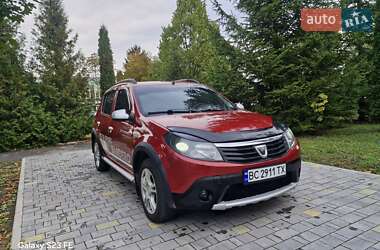 Хэтчбек Dacia Sandero 2012 в Тернополе