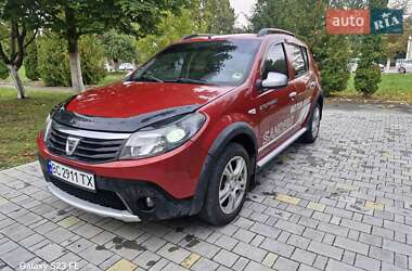 Хэтчбек Dacia Sandero 2012 в Тернополе