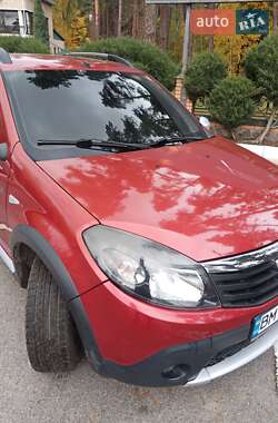 Хэтчбек Dacia Sandero 2010 в Лебедине