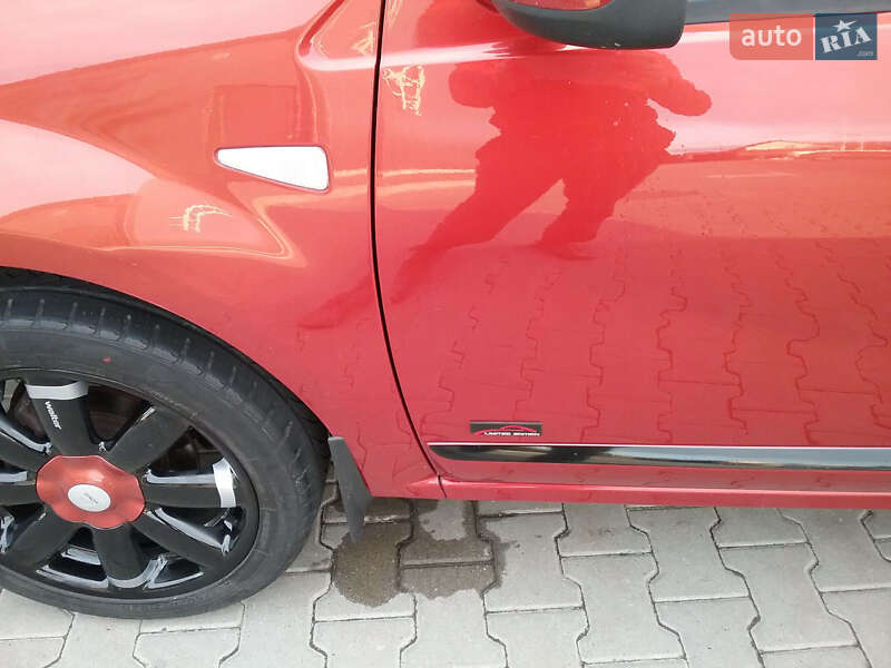 Хэтчбек Dacia Sandero 2009 в Ужгороде