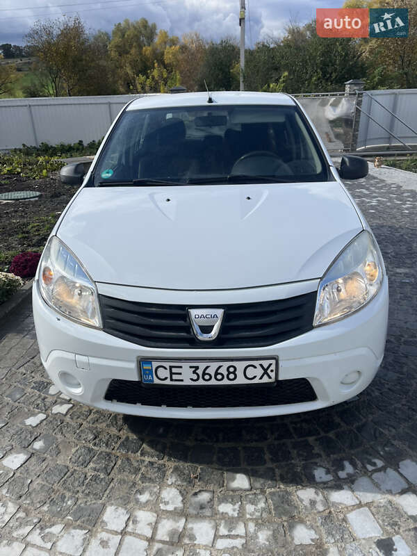 Хетчбек Dacia Sandero 2009 в Кіцмані