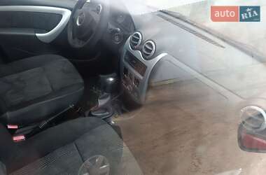 Хэтчбек Dacia Sandero 2009 в 