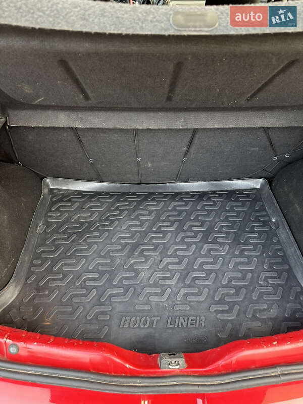 Хетчбек Dacia Sandero 2009 в Хмельницькому