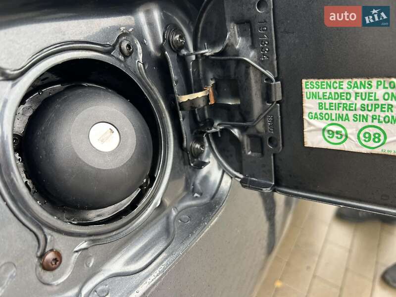 Хетчбек Dacia Sandero 2009 в Сумах фото 6 Хетчбек Dacia Sandero 2009 в Сумах