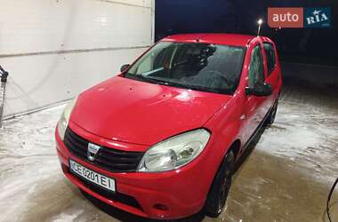Хетчбек Dacia Sandero 2010 в Кіцмані