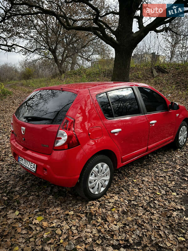 Хэтчбек Dacia Sandero 2009 в Сумах фото 7 Хэтчбек Dacia Sandero 2009 в Сумах