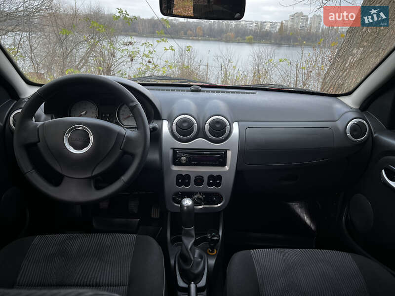 Хэтчбек Dacia Sandero 2009 в Сумах фото 16 Хэтчбек Dacia Sandero 2009 в Сумах
