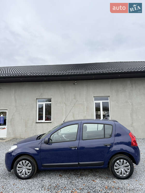Хетчбек Dacia Sandero 2009 в Луцьку фото 16 Хетчбек Dacia Sandero 2009 в Луцьку