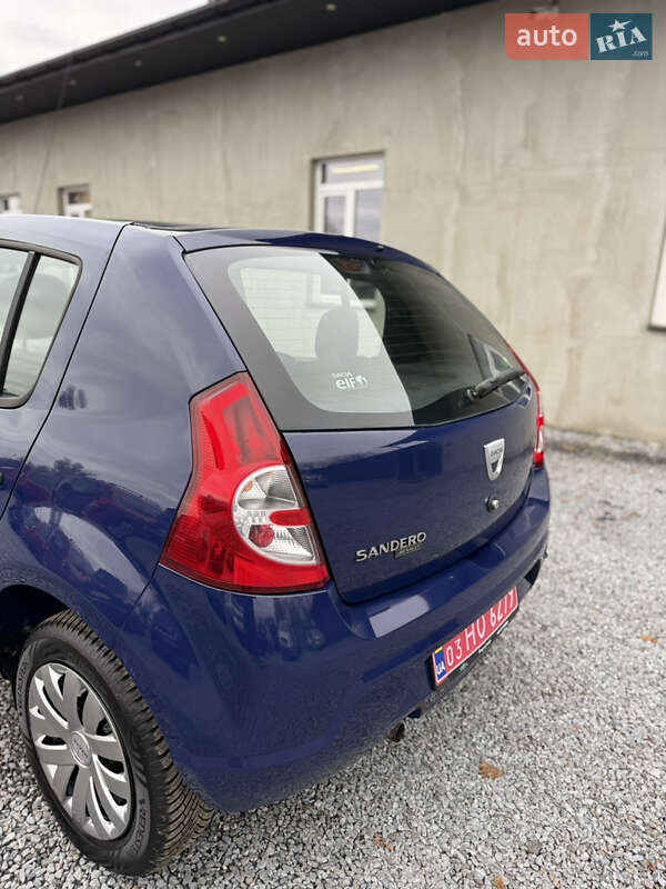 Хетчбек Dacia Sandero 2009 в Луцьку фото 23 Хетчбек Dacia Sandero 2009 в Луцьку