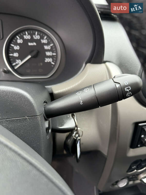 Хетчбек Dacia Sandero 2009 в Луцьку фото 103 Хетчбек Dacia Sandero 2009 в Луцьку