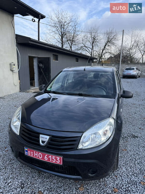 Хэтчбек Dacia Sandero 2009 в Луцке фото 6 Хэтчбек Dacia Sandero 2009 в Луцке
