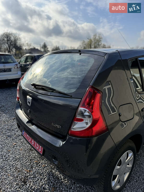 Хэтчбек Dacia Sandero 2009 в Луцке фото 36 Хэтчбек Dacia Sandero 2009 в Луцке