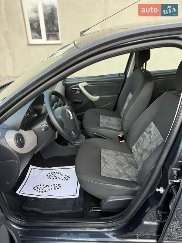 Хэтчбек Dacia Sandero 2009 в Луцке фото 107 Хэтчбек Dacia Sandero 2009 в Луцке