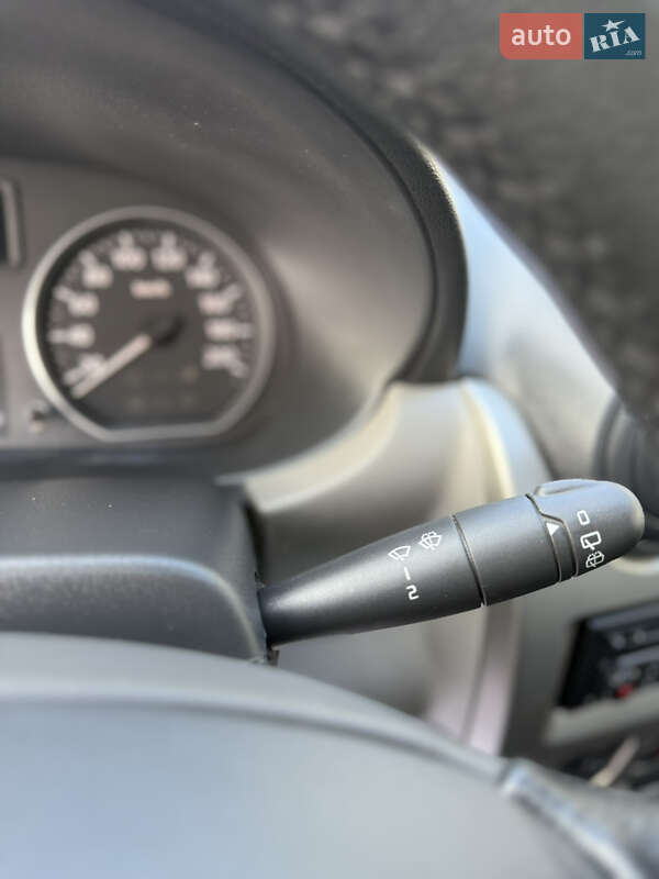 Хэтчбек Dacia Sandero 2009 в Луцке фото 111 Хэтчбек Dacia Sandero 2009 в Луцке