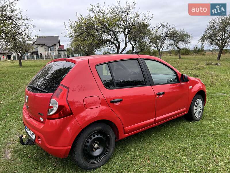 Хэтчбек Dacia Sandero 2009 в Ковеле фото 6 Хэтчбек Dacia Sandero 2009 в Ковеле