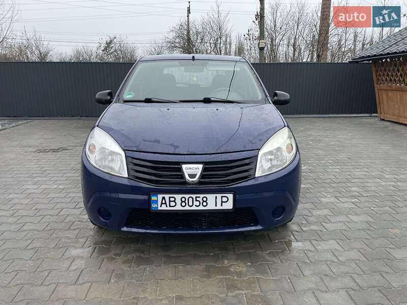 Хэтчбек Dacia Sandero 2009 в Баре