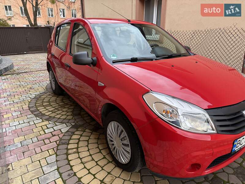 Хэтчбек Dacia Sandero 2009 в Львове фото 3 Хэтчбек Dacia Sandero 2009 в Львове