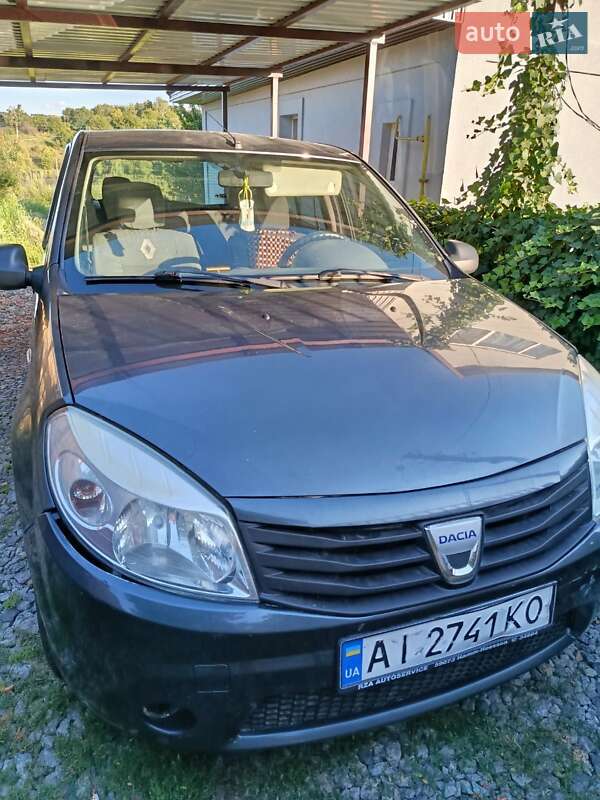 Dacia Sandero 2009