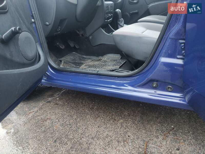 Хэтчбек Dacia Sandero 2009 в Сумах