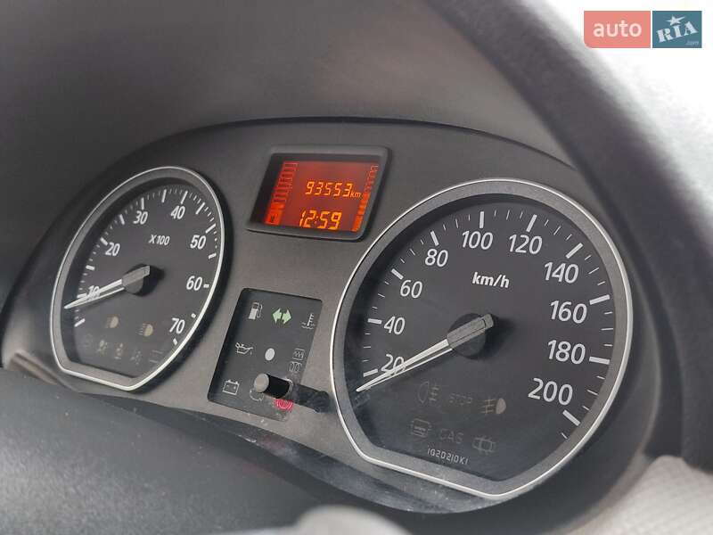 Хэтчбек Dacia Sandero 2009 в Самборе