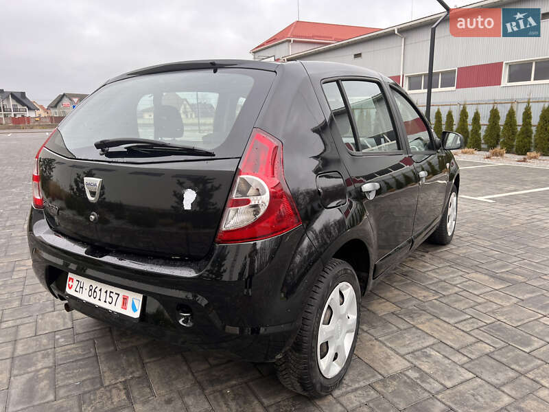 Хэтчбек Dacia Sandero 2010 в Луцке фото 4 Хэтчбек Dacia Sandero 2010 в Луцке