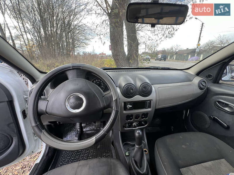 Хетчбек Dacia Sandero 2010 в Калуші