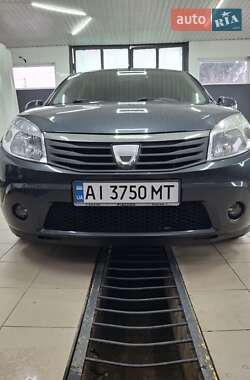 Хетчбек Dacia Sandero 2009 в Фастові