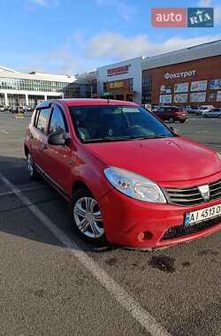 Хетчбек Dacia Sandero 2009 в Броварах