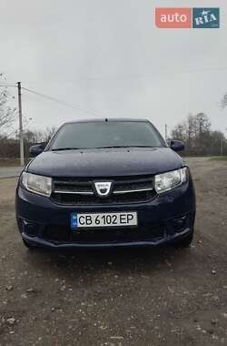 Хетчбек Dacia Sandero 2013 в Остер