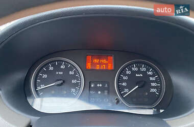 Хэтчбек Dacia Sandero 2012 в Львове