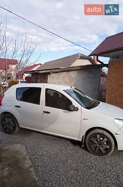 Хэтчбек Dacia Sandero 2009 в Тернополе