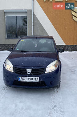 Хэтчбек Dacia Sandero 2009 в Шептицькому
