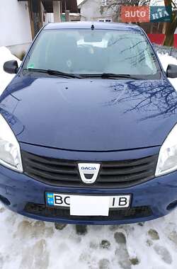 Хэтчбек Dacia Sandero 2009 в Яворове