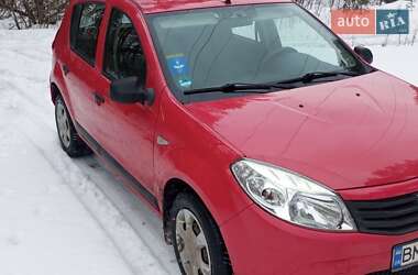 Хэтчбек Dacia Sandero 2010 в Лебедине