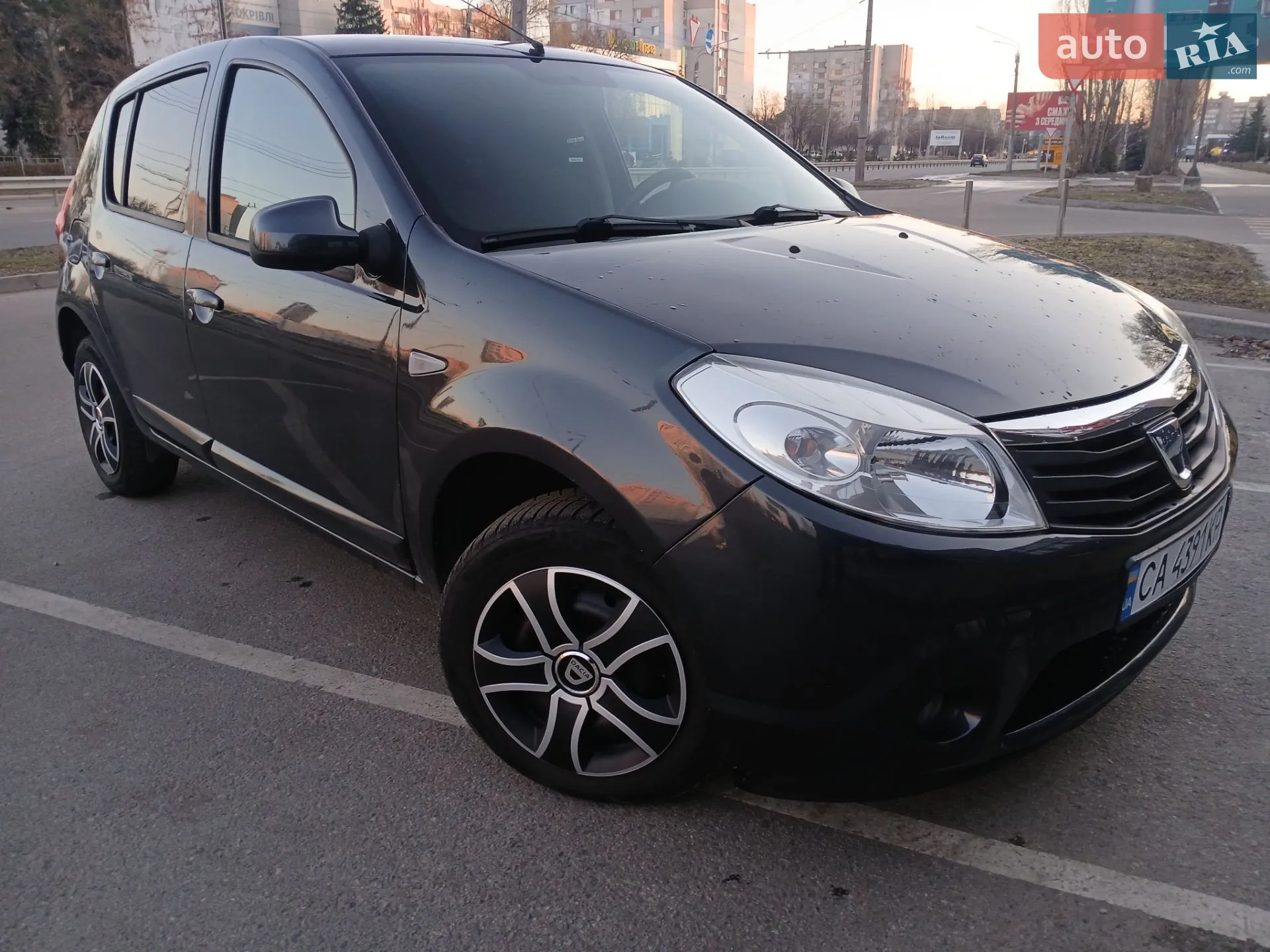 2012 Dacia Sandero - мініатюра 2