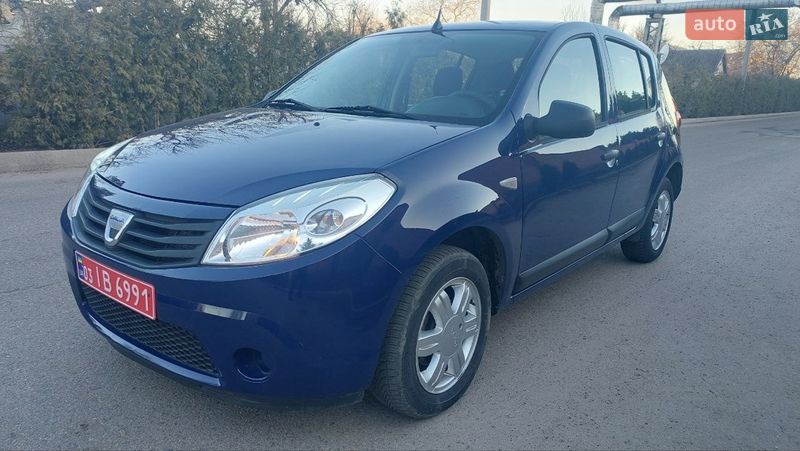Хэтчбек Dacia Sandero 2009 в Александрие